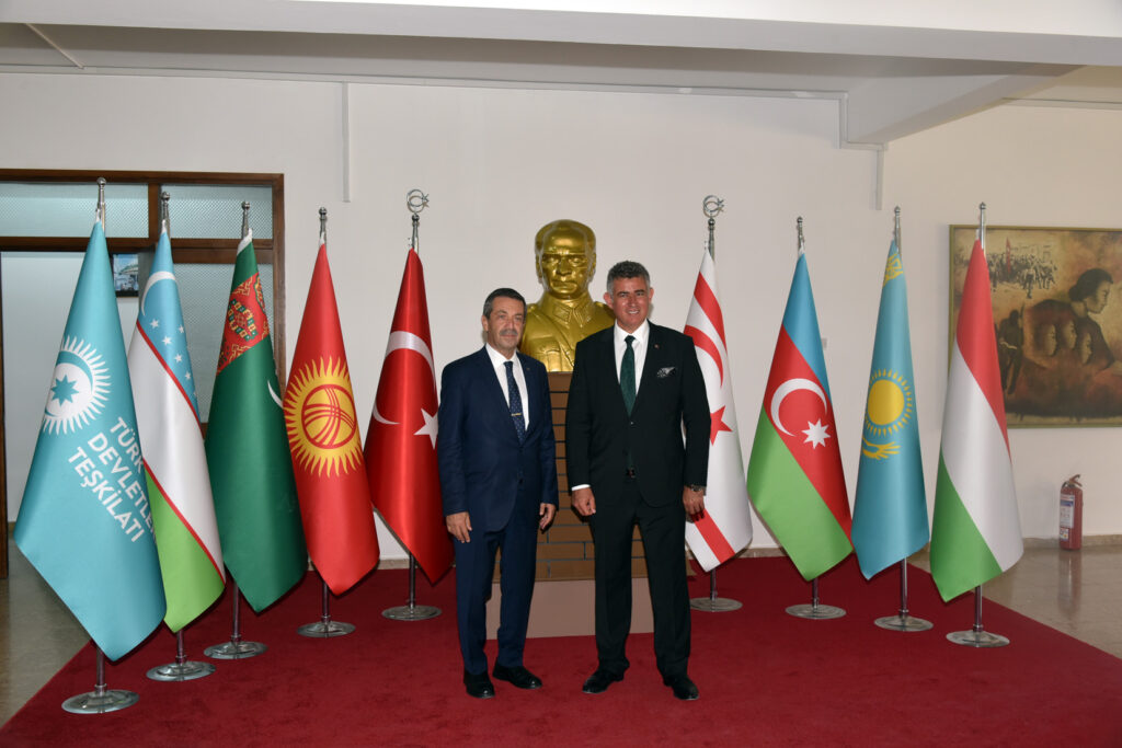 Feyzioğlu, Dışişleri Bakanı Ertuğruloğlu’na veda ziyaretinde bulundu