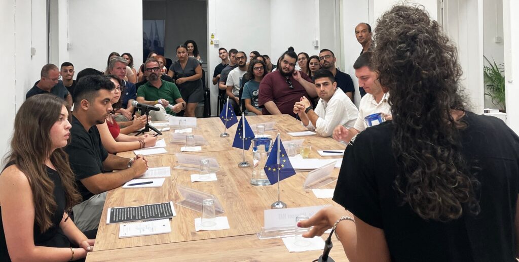 15. Lefkoşa Gençlik Günleri, yuvarlak yasa toplantısıyla tamamlandı