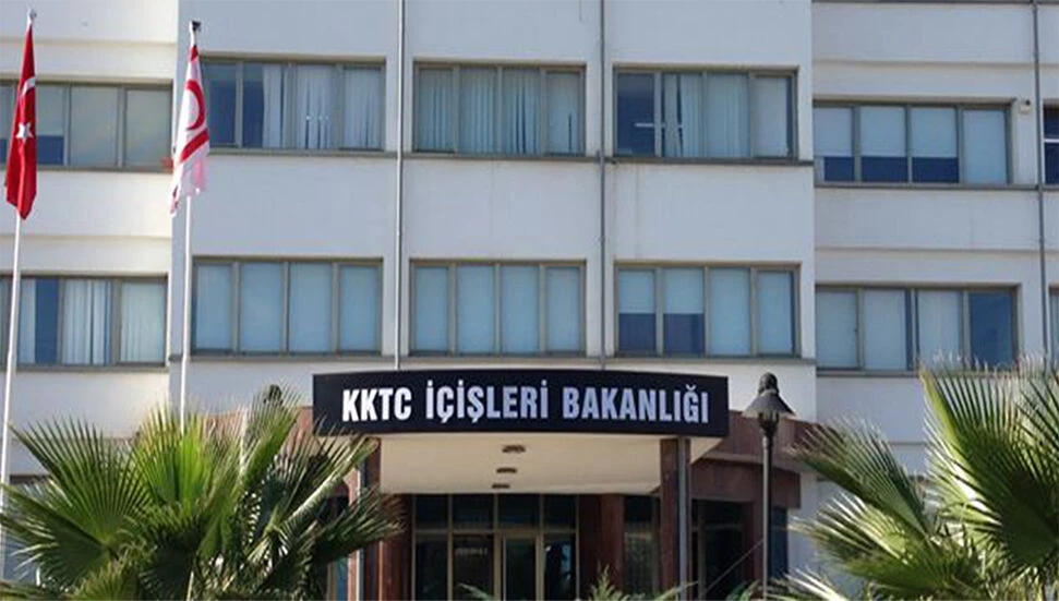 Ombudsman, İçişleri Bakanlığı’nın Anayasa ve İyi İdare Yasası’na aykırı davrandığını belirledi