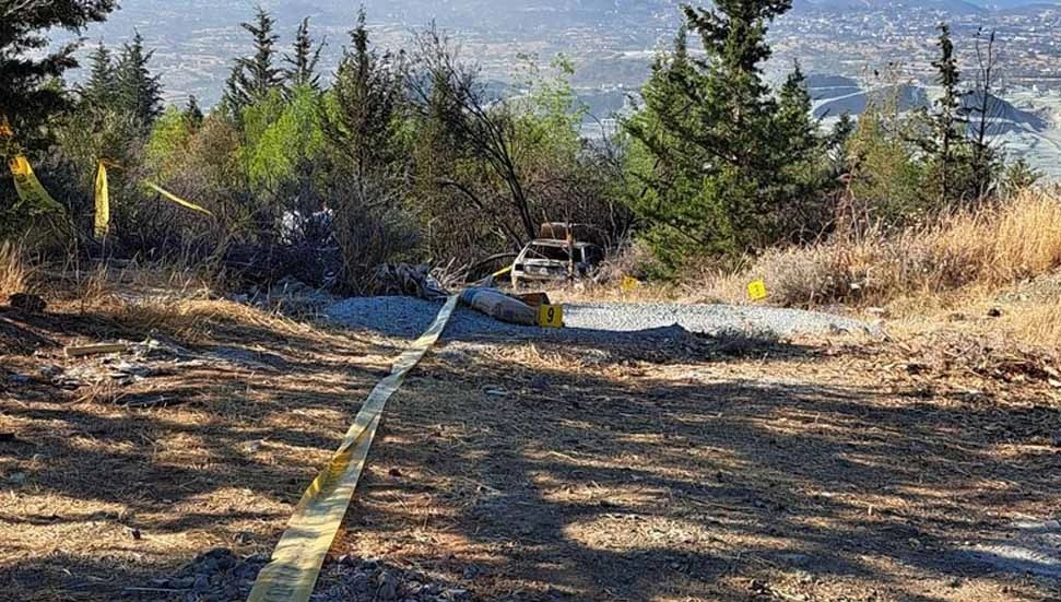 Limasol’da yanmış araçta bulunan iki kişi başlarından vurularak öldürülmüş!