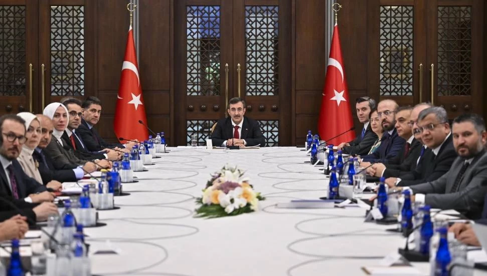 Ankara’daki toplantıya yeni Büyükelçi Serim de katıldı: KKTC’ye dijital altyapı desteğinde kararlıyız!