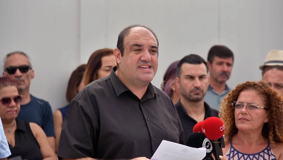 Barçın: Okul yıkımları ve inşaat çalışmalarını planlayamadınız