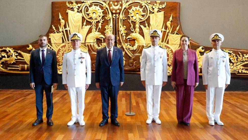 Tatar, İstanbul’da Kıbrıs Barış Harekatı 50.Yıl Sergisi’ni ziyaret