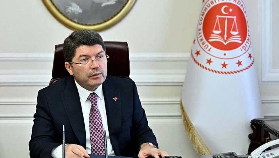 Yılmaz Tunç: Sosyal medya şirketleri kural ve kanunlara uymak zorunda