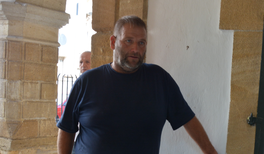 Boşanmak istediği eşini darp edip, ölümle tehdit etti