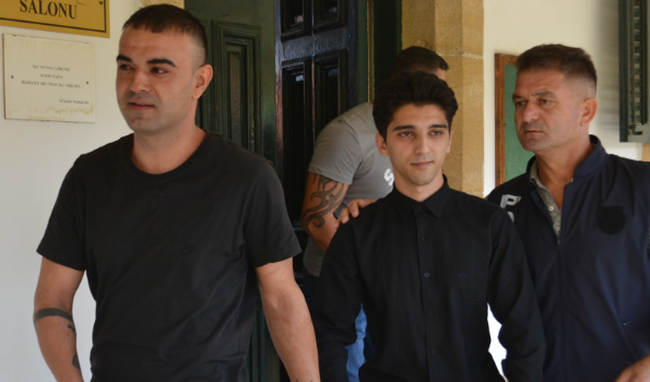 Hırsızlık suçundan Umut Böyükarslan ve Adem Ozansoy 2 yıl 6 ay hapse mahkum edildi