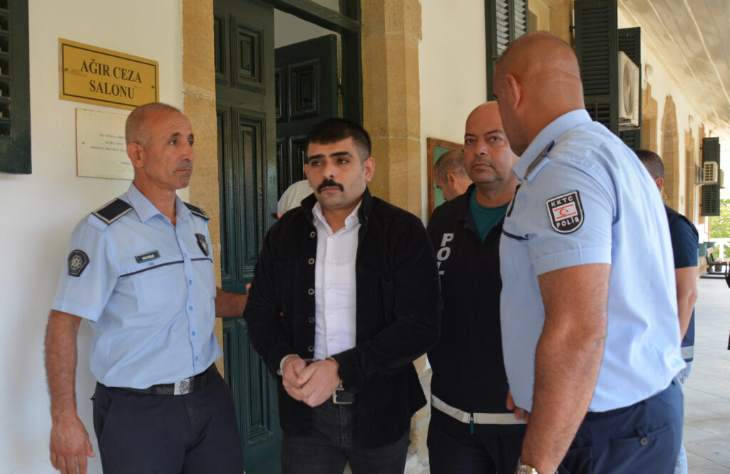 Yılbaşı Eğlencesi Hapse Götürdü: Sanığa 2 Yıl Hapis Cezası