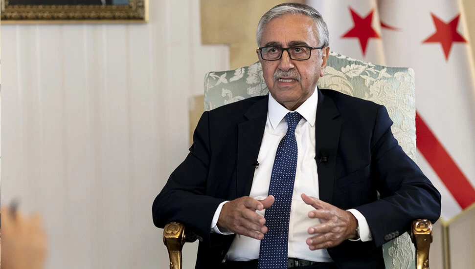 Mustafa Akıncı’nın kalbine pil takıldı