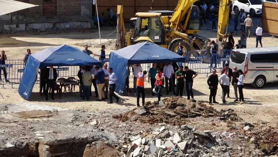 İsias Otel’de 3. kez karot örneği alınıyor