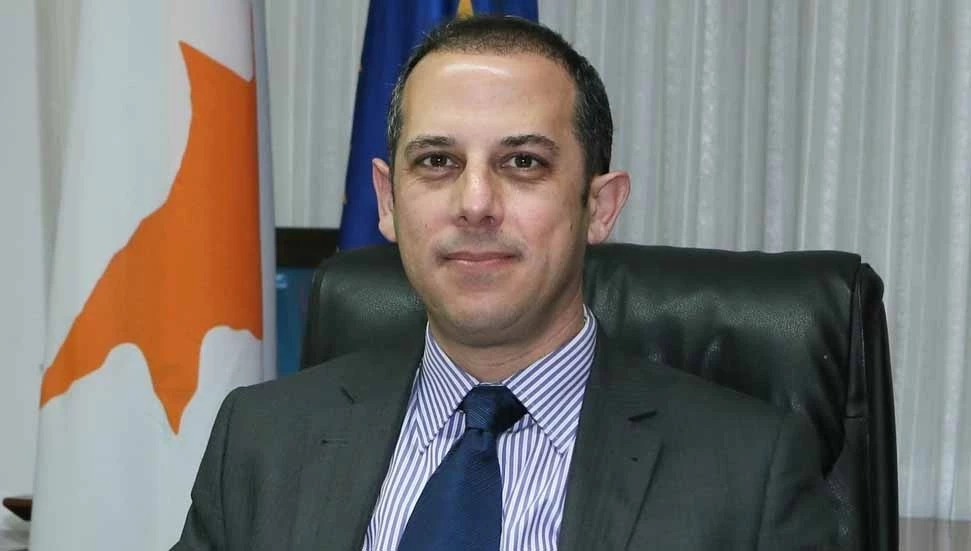 Eski Rum Bakan Marios Dimitriadis’e “Altın Pasaport” soruşturması