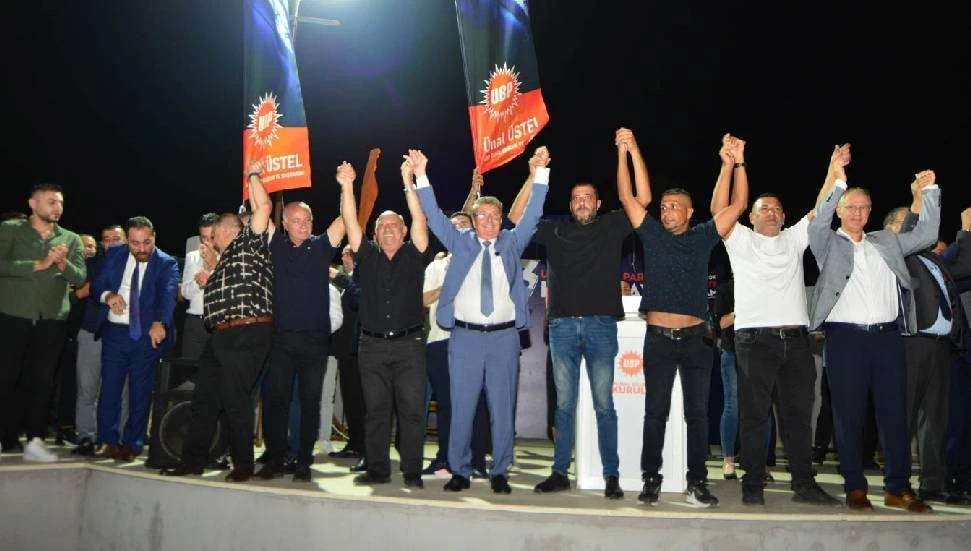 Ünal Üstel’e Göçmenköy’den tam destek