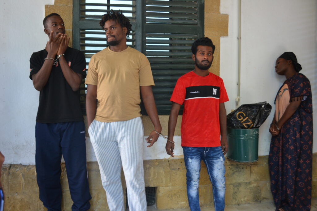 Kaçaklar cezaevine gönderildi!