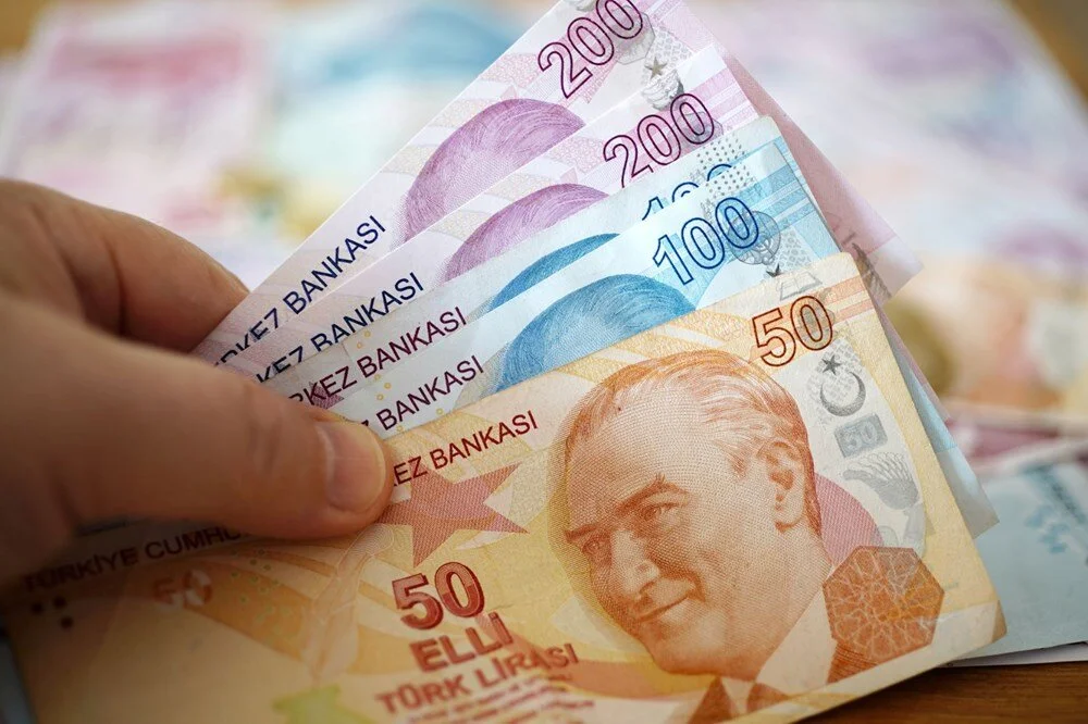 Türkiye’de gözler asgari ücrette