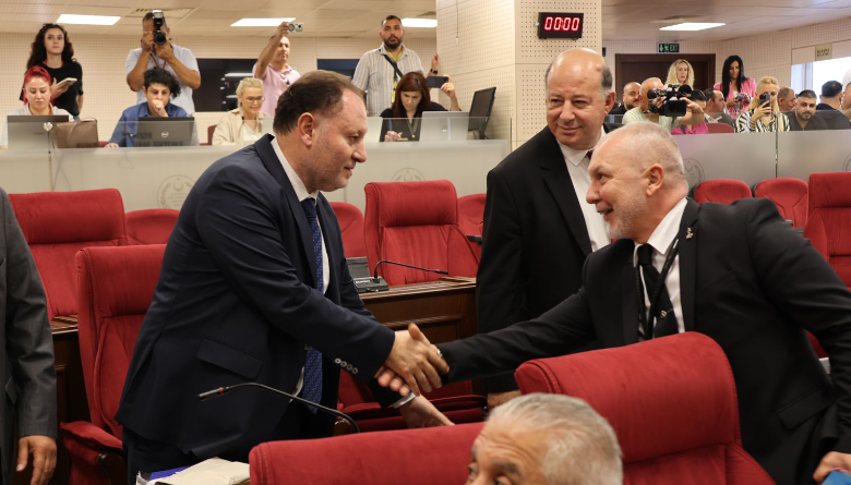 Meclis Başkanı Ziya Öztürkler oldu…