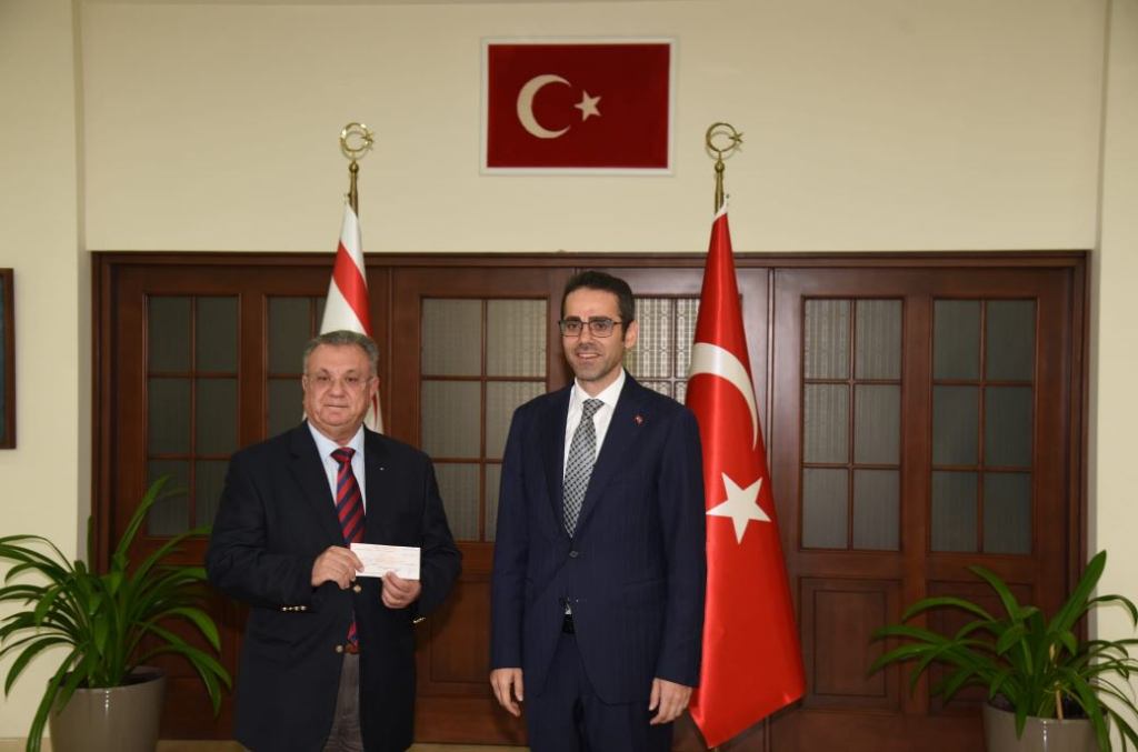 Türkiye’nin Lefkoşa Büyükelçiliği’nden KŞK’ya 100 bin dolar katkı