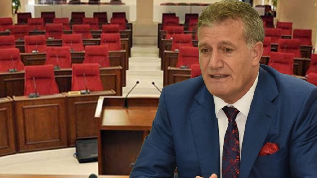 YDP’den UBP’li vekillere uyarı. Hükümetten çekilme kararı masada!