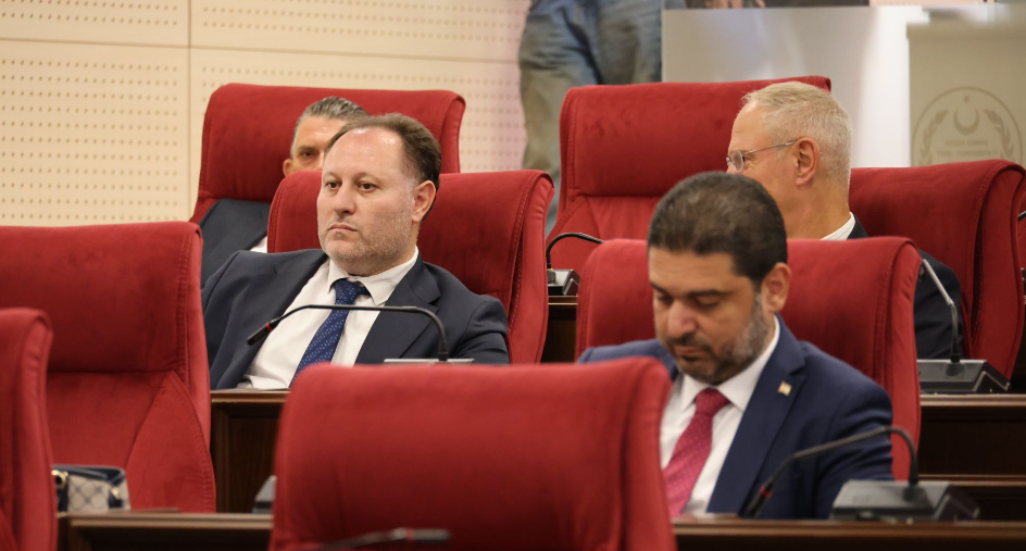 Meclis Başkanlığı seçimi dördüncü turda da sonuçlanmadı
