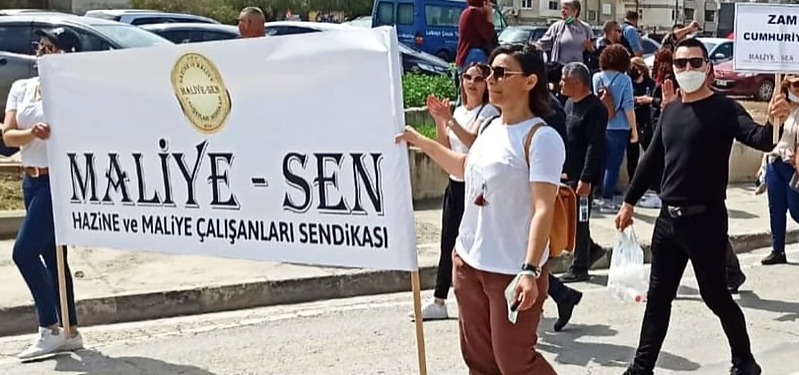 “Kutlamaya değer, kalıcı bir devletin temellerini atmak zorundayız”
