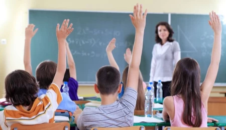 KTÖS: Öğretmenlerin ve öğrencilerin güvenliği için mevzuat eksikliği giderilmeli