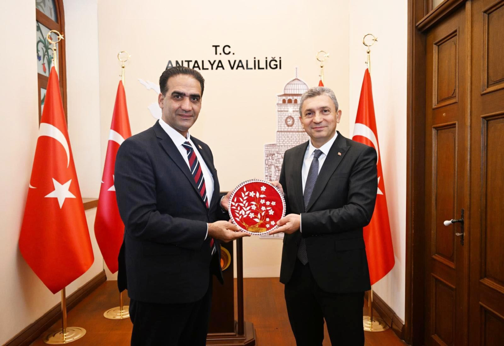 Bakan Gardiyanoğlu, Antalya Valiliği’ni ziyaret etti