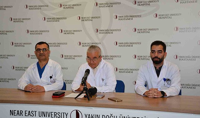 Ünal Üstel’in safra kesesi ameliyatının başarılı geçtiğini açıklandı