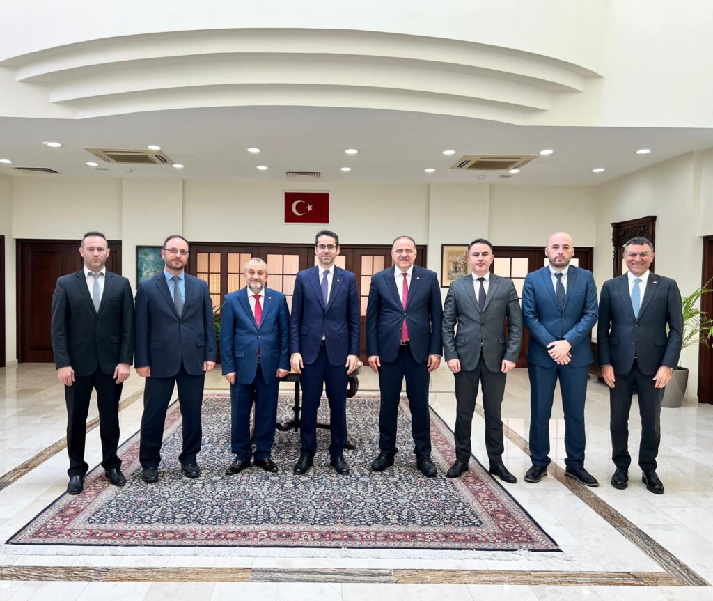 Büyükelçi Serim, KKTC e-Devlet ve dijitalleşme projelerini görüştü