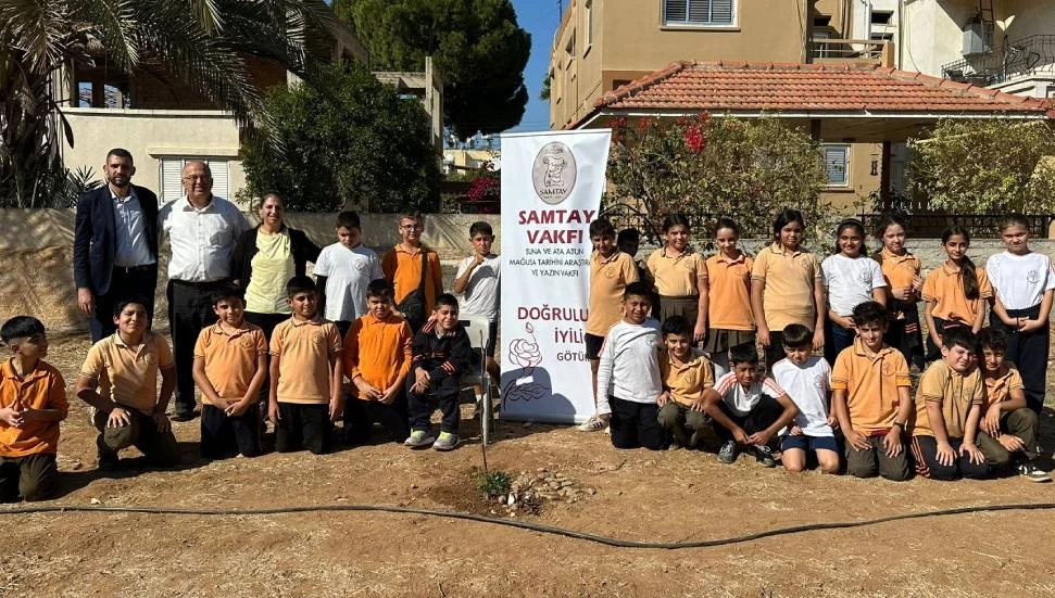Öğrencilerden doğaya destek: Güzelyurt Kurtuluş İlkokulu’nda fidan dikme etkinliği