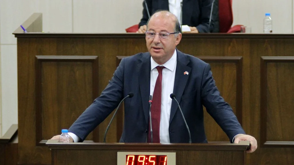 Dinçyürek: Türkiye’den nakliye uçağı dolusu hibe ilaç yarın teslim ediliyor