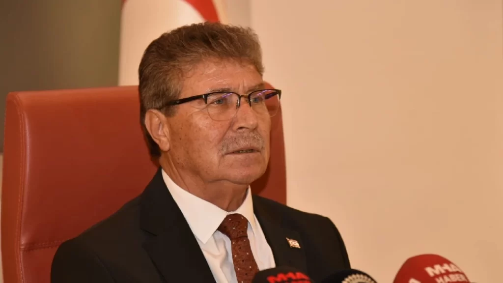 Başbakan Üstel: Bugün özgürce yaşıyorsak, bunu şehitlerimizin fedakârlıklarına borçluyuz