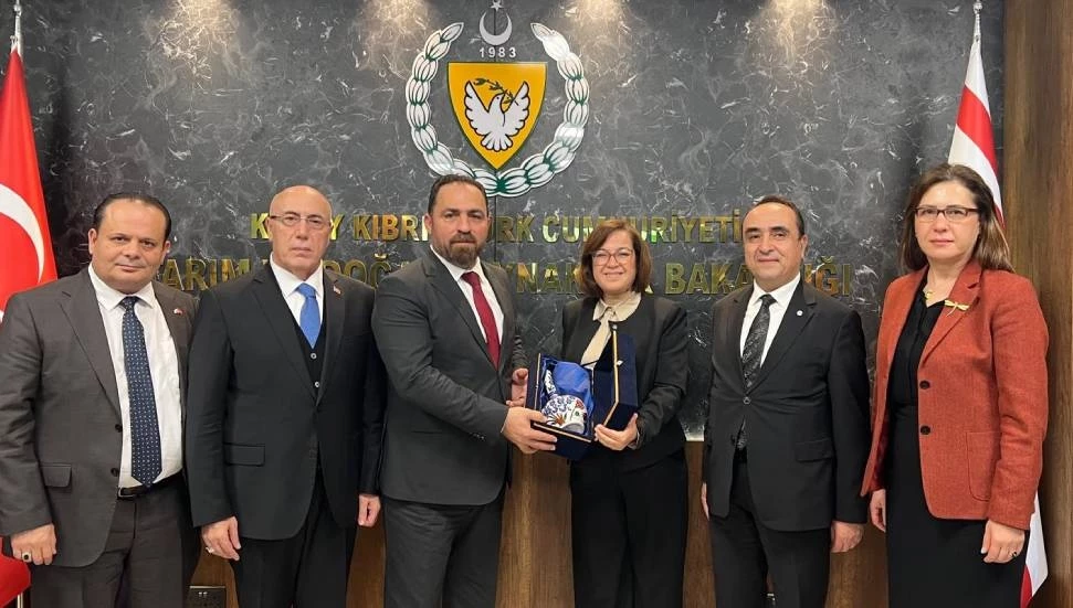 Tarım ve Doğal Kaynaklar Bakanı Çavuş, Türk Dünyası Mühendisler ve Mimarlar Birliği heyetini kabul etti