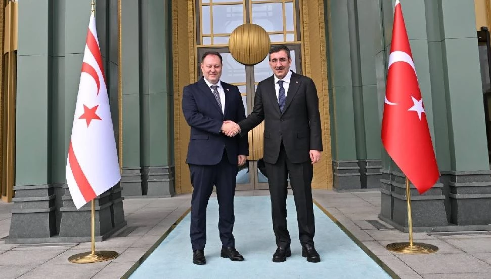Öztürkler, Yılmaz ile görüştü