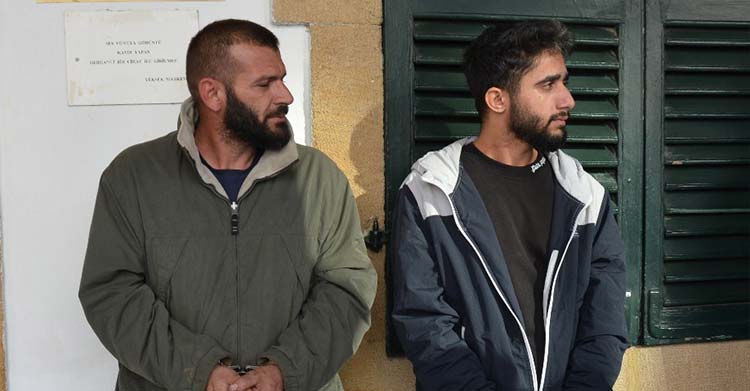 Uyuşturucu ve Mermilerle Yakalanan Zanlılar 7 Gün Tutuklu Kalacak