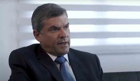 Papanastasiu’dan sondajlar konusunda “sepet küçük tutulmalı