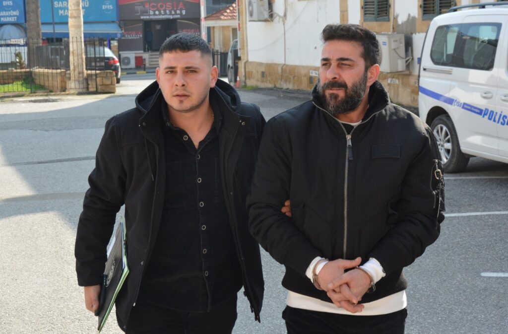 Sahte diploma hazırladı!