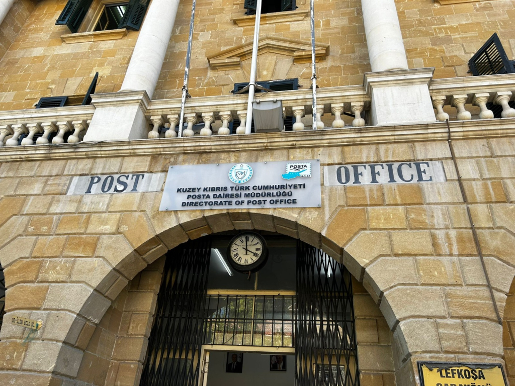 Kıbrıs Türk Postaları 61. yılını kutluyor