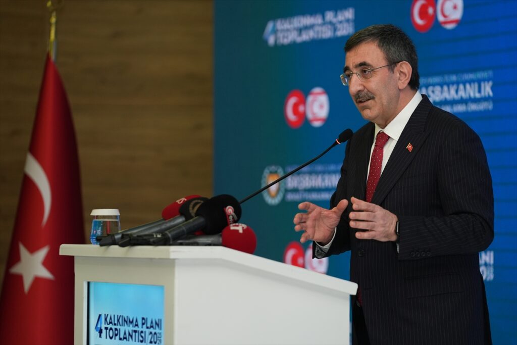 Yılmaz: “Kalkınma Planı tarihi bir adım”