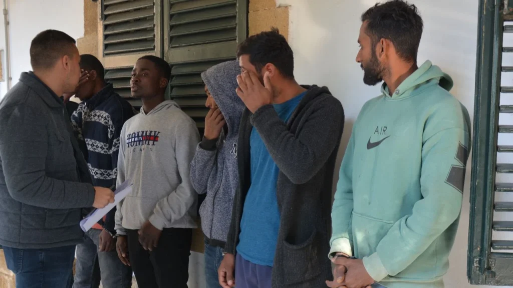 Kaçak kaldıkları tespit edilen 4 yabancı uyruklu mahkemede