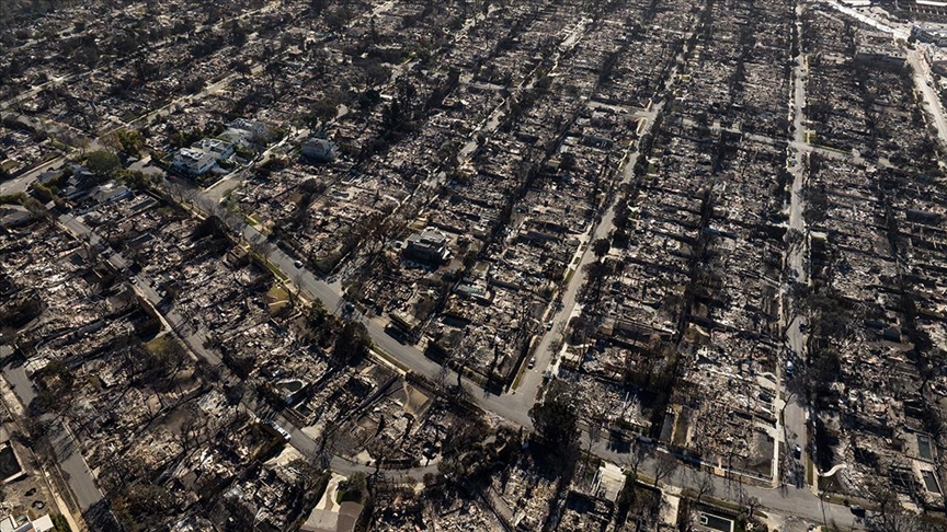 Los Angeles’taki yangınlarda, California’nın son 40 yıldaki en geniş kentsel alanı yandı