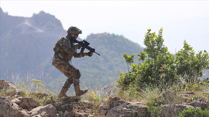 Fırat Kalkanı bölgesi ve Suriye’nin kuzeyinde PKK/YPG’li 20 terörist etkisiz hale getirildi