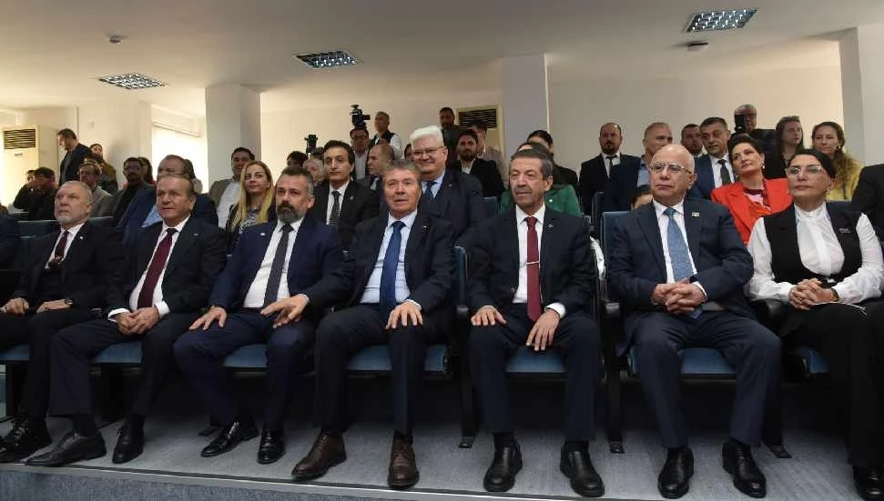 Rauf Raif Dektaş ve Dr. Fazıl Küçük II. Uluslararası Kıbrıs Araştırmaları Sempozyumu başladı!