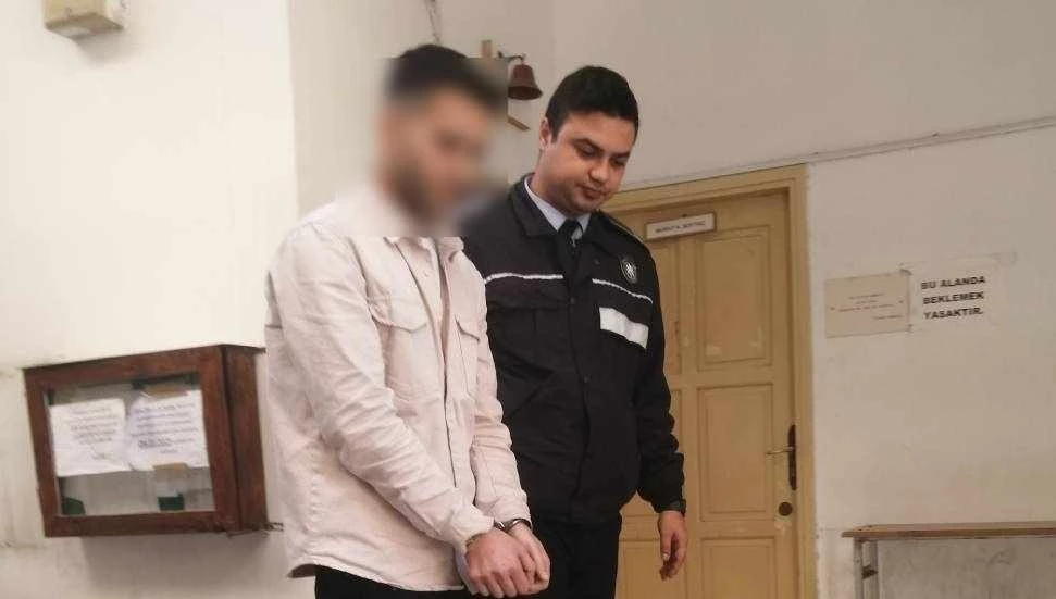 M.B. 2 gün daha tutuklu kalacak!