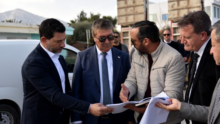 Başbakan Üstel ve bakanlar, Girne – Çatalköy yolundaki çalışmaları inceledi…
