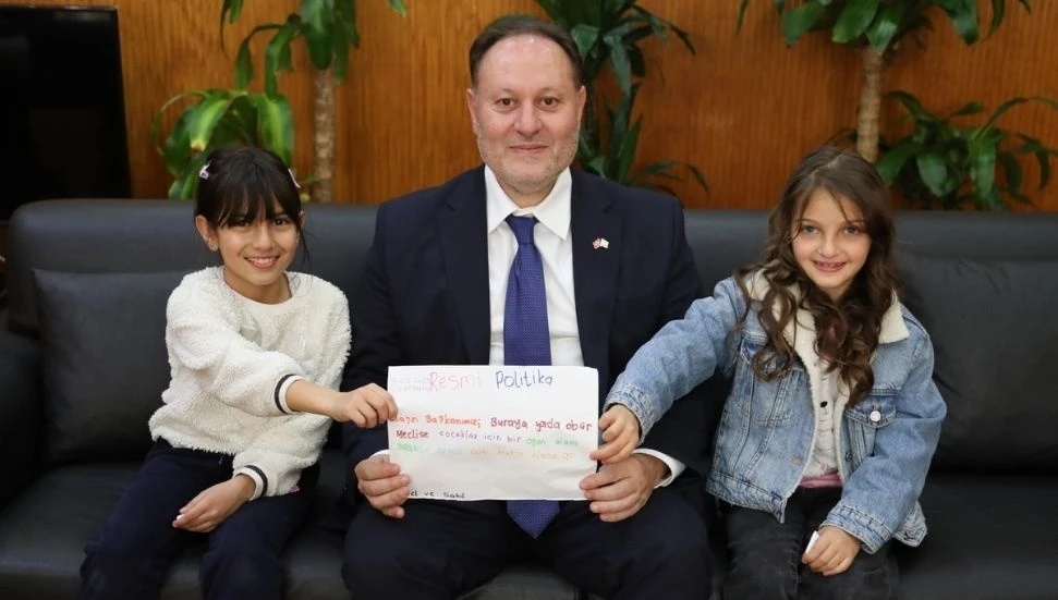 “Çocuklar hepimizin baş tacı”