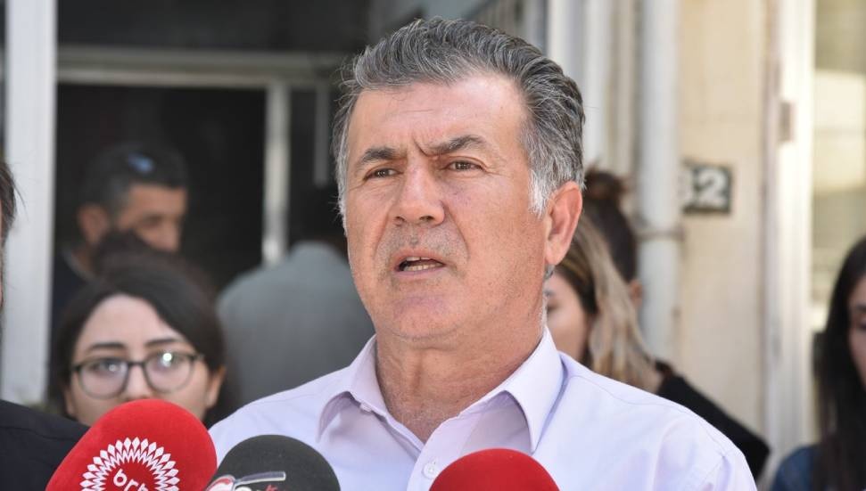 Liman-Sen Gazimağusa Limanı’nda üç saatlik iş bırakma eylemi yaptı!