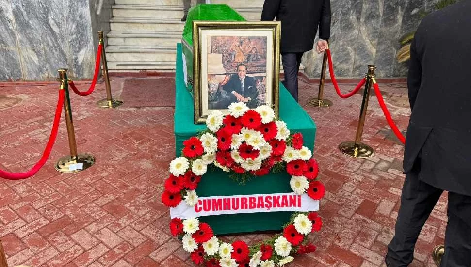 Asil Nadir son yolculuğuna uğurlanıyor