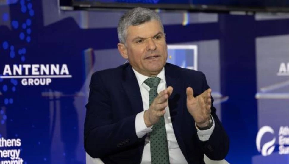 Rum Enerji Bakanı Yorgos Papanastasiu, Atina’daki enerji zirvesine katıldı!