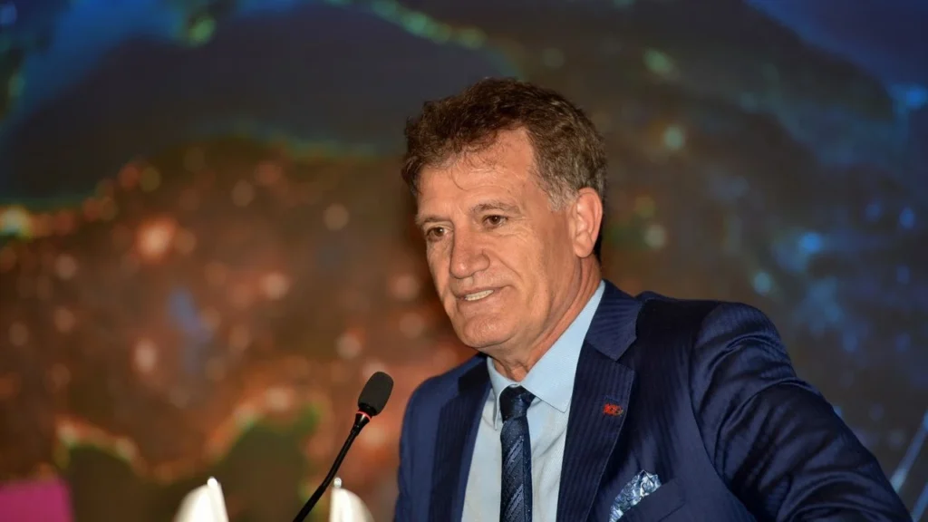 Arıklı’dan Limanlar ve Fiber Projesi Açıklaması