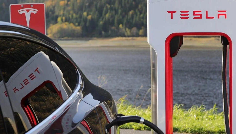 “Tesla, Trump’ın otomobillere yönelik vergilerinden etkileniyor”