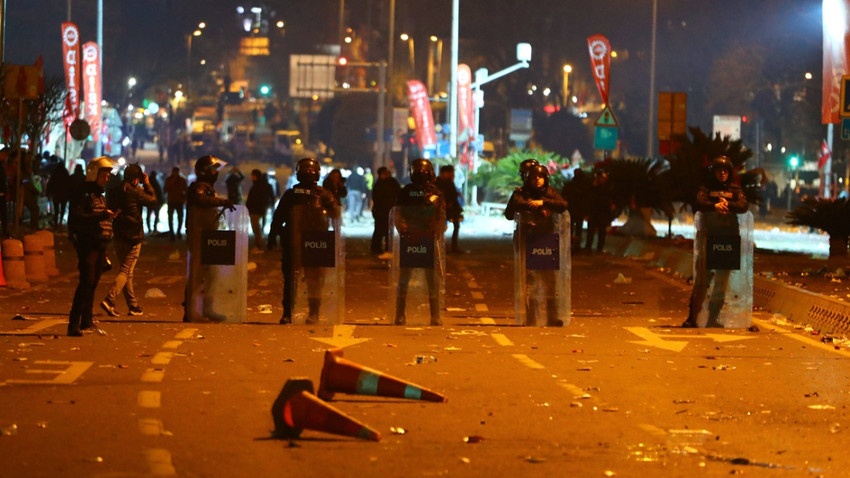 İstanbul’da tutuklanan yedi gazeteci hakkında tahliye kararı