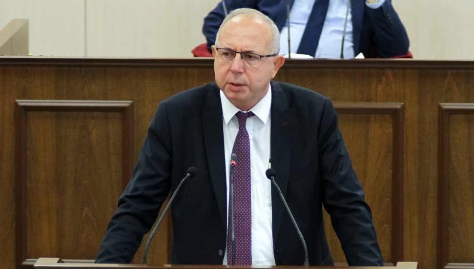 “Dinçyürek’in yokluğunda sağlık sorunları konuşuluyor; bu ciddiyetsizliktir!”